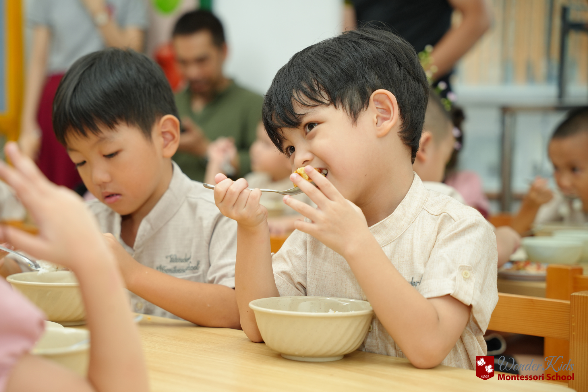 Phương pháp Montessori giúp bé hình thành tính tự lập ngay khi còn nhỏ